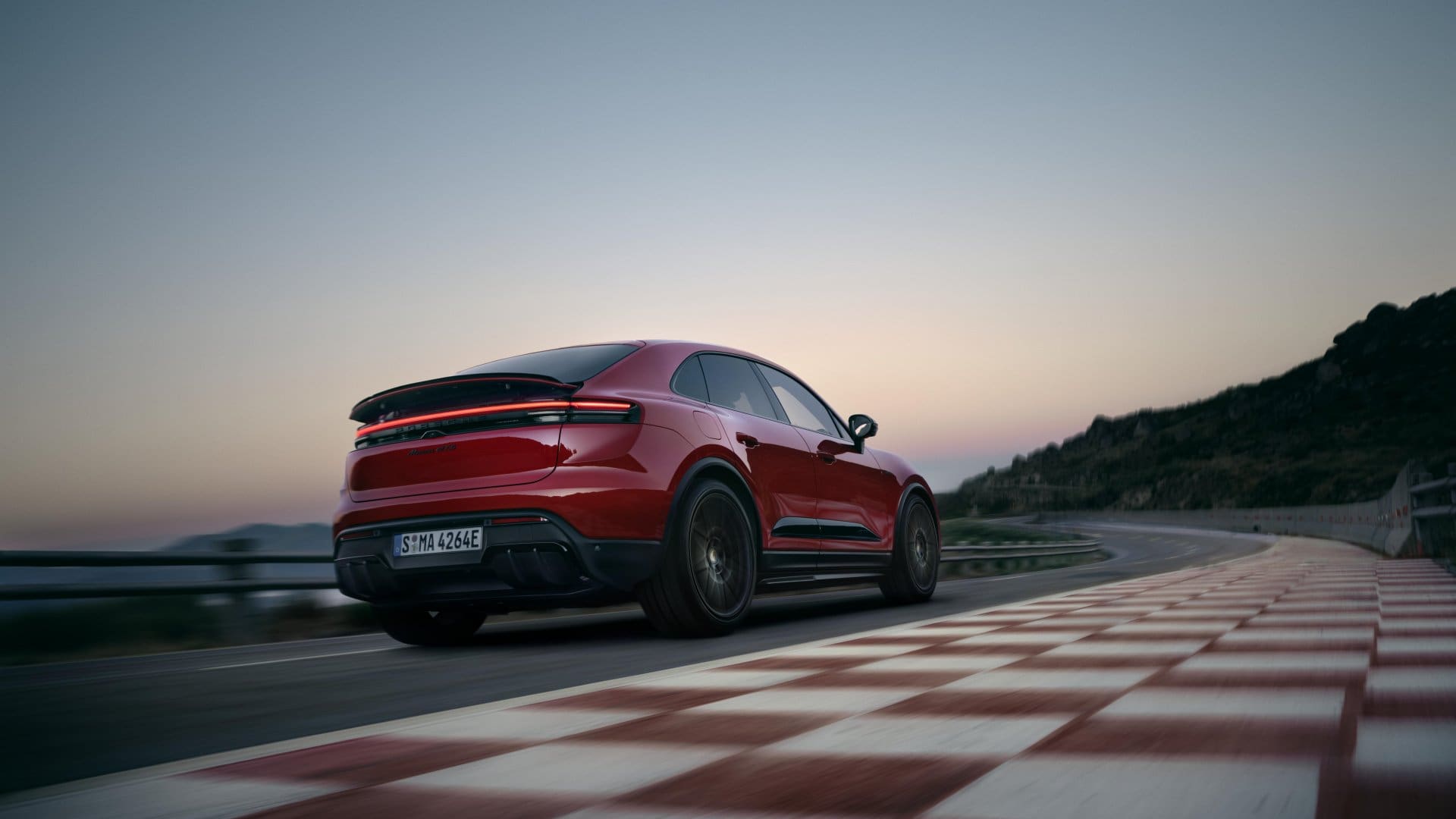Electric Porsche Macan GTS 2026 - Performance